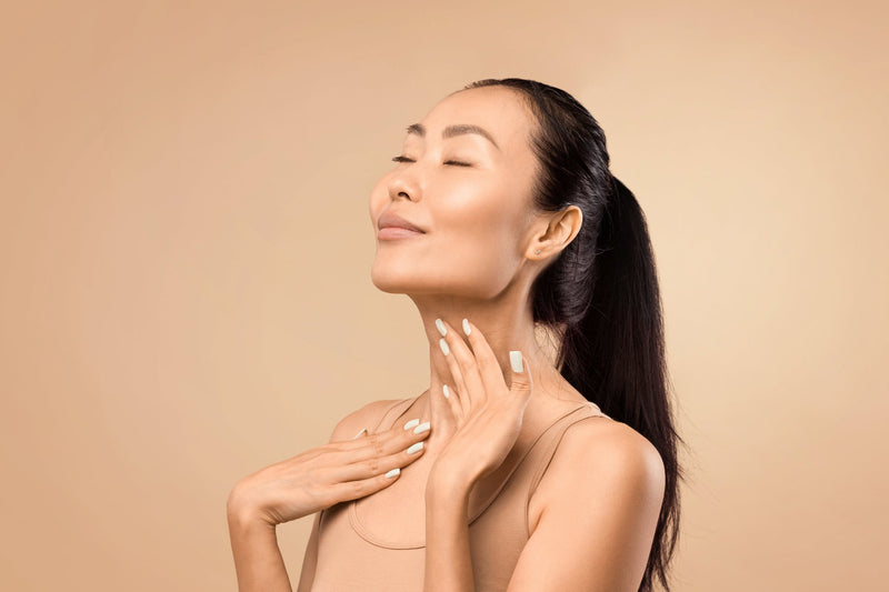 Skincare tips for a defined jawline & firmer neck.