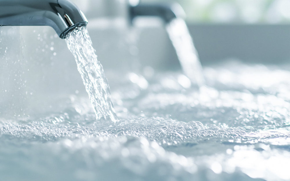 HARD WATER VS. SOFT WATER: HOW YOUR WATER  REALLY AFFECTS YOUR HAIR